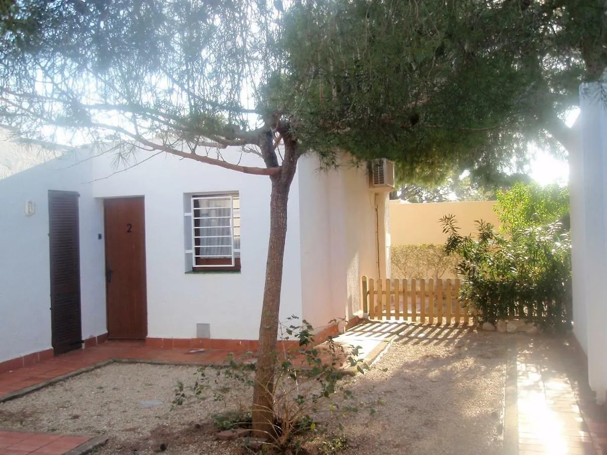 Maisonnette Petit Jardin Barbecue Calafat Tridente 2